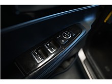 Vehicle Thumb #16