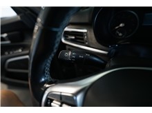 Vehicle Thumb #24