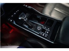 Vehicle Thumb #22