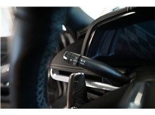Vehicle Thumb #21