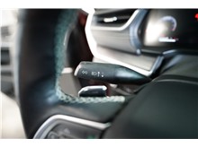 Vehicle Thumb #22