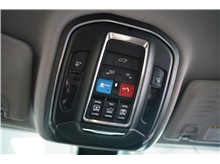 Vehicle Thumb #25