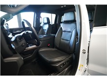 Vehicle Thumb #11