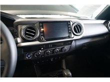 Vehicle Thumb #20