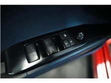 Vehicle Thumb #16