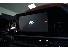 Vehicle Thumb #21