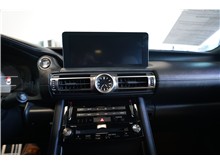 Vehicle Thumb #21