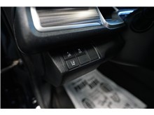 Vehicle Thumb #18