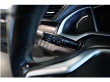 Vehicle Thumb #23