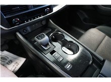 Vehicle Thumb #19