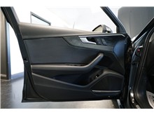 Vehicle Thumb #17