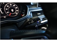 Vehicle Thumb #25