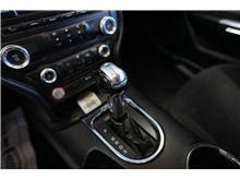 Vehicle Thumb #17