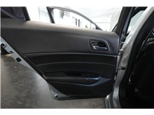 Vehicle Thumb #15