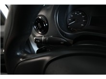 Vehicle Thumb #22