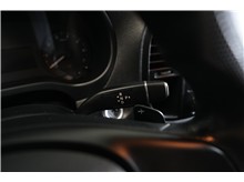 Vehicle Thumb #23