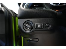 Vehicle Thumb #15