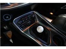 Vehicle Thumb #17