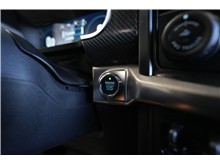Vehicle Thumb #25