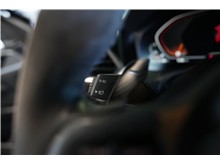 Vehicle Thumb #21