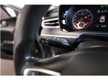 Vehicle Thumb #23