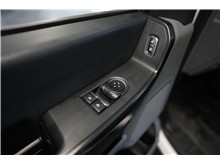 Vehicle Thumb #14