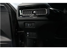 Vehicle Thumb #18