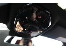 Vehicle Thumb #24