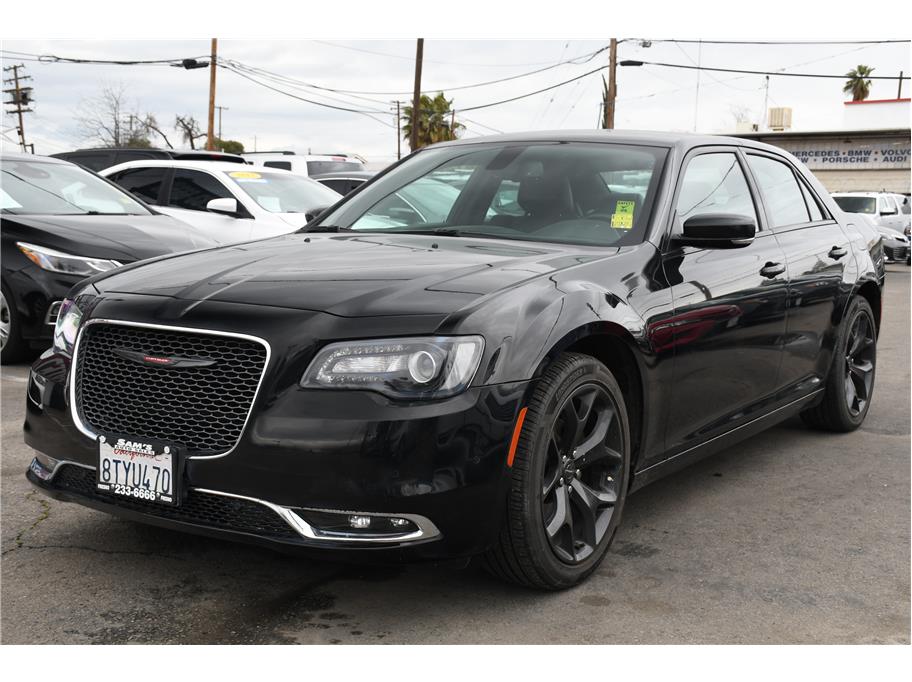 2021 Chrysler 300 from Sams Auto Sales