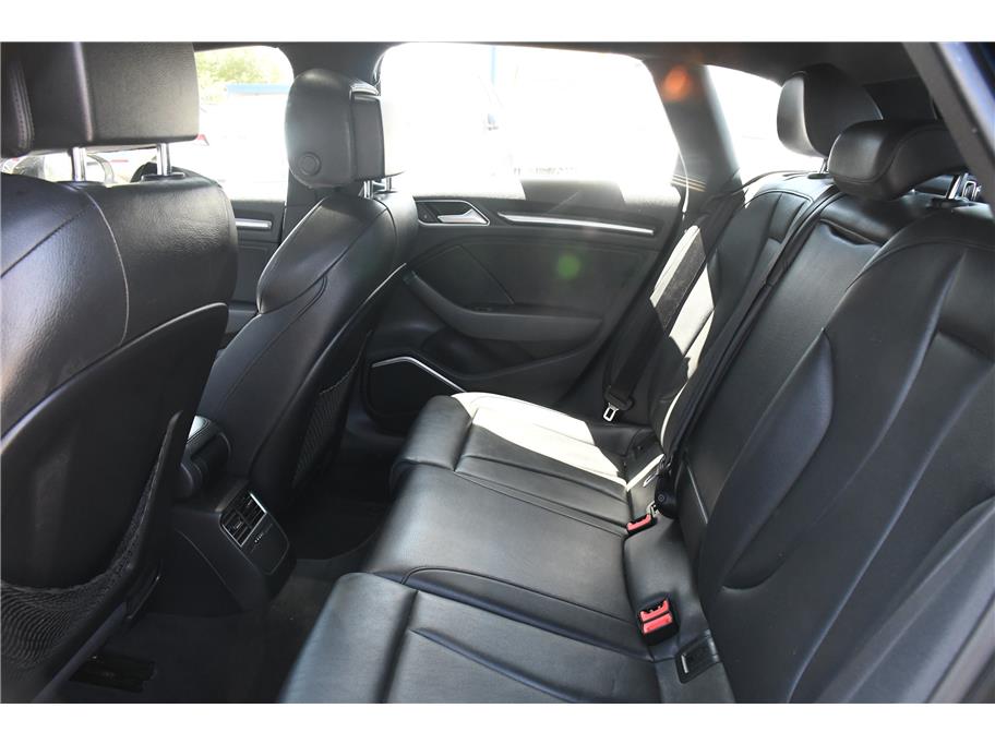 2018 Audi A3 Sportback e-tron Premium Plus - Photo 10