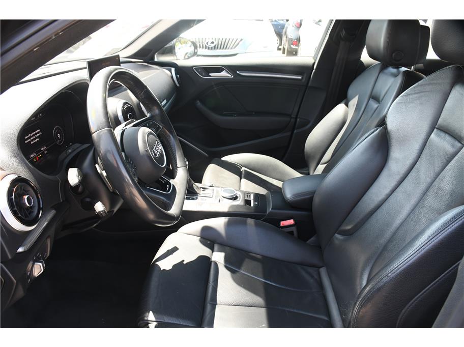 2018 Audi A3 Sportback e-tron Premium Plus - Photo 8