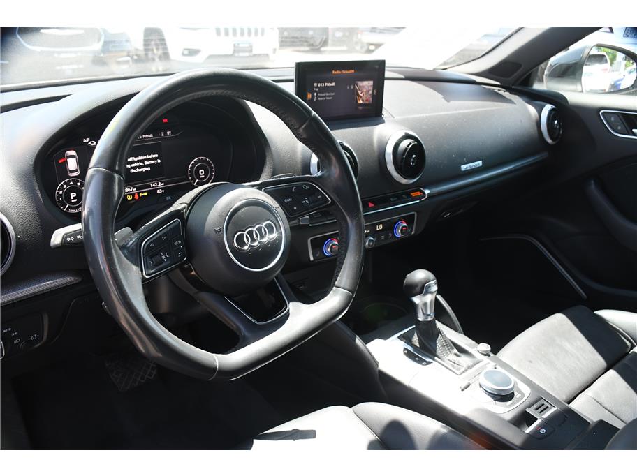 2018 Audi A3 Sportback e-tron Premium Plus - Photo 9