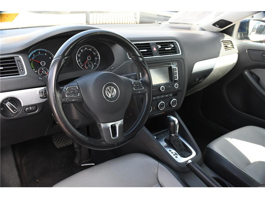 2014 Volkswagen Jetta SEL - Photo 8