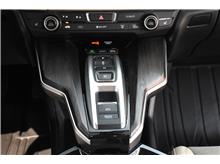 Vehicle Thumb #14