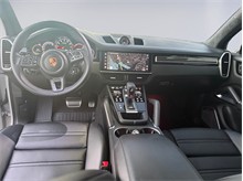 Vehicle Thumb #12