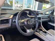 Vehicle Thumb #24
