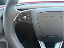 Vehicle Thumb #11