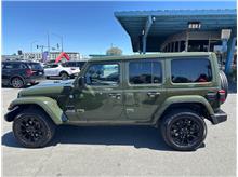 Vehicle Thumb #8