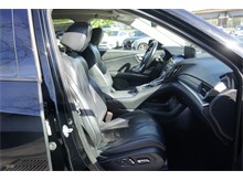 Vehicle Thumb #20