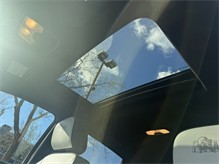 Vehicle Thumb #28