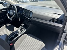 Vehicle Thumb #20