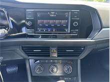 Vehicle Thumb #24