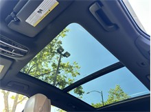 Vehicle Thumb #28