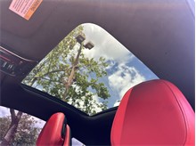Vehicle Thumb #24