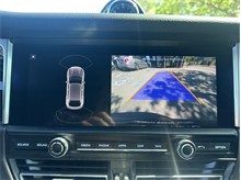 Vehicle Thumb #27