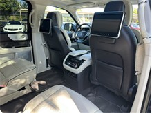 Vehicle Thumb #23