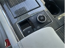 Vehicle Thumb #28