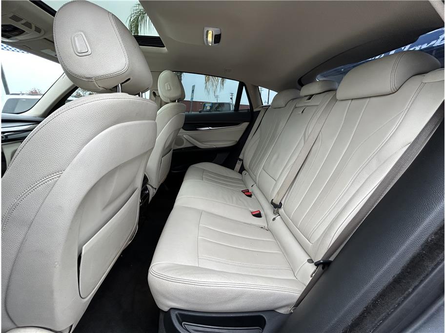2016 BMW X6 xDrive35i - Photo 17