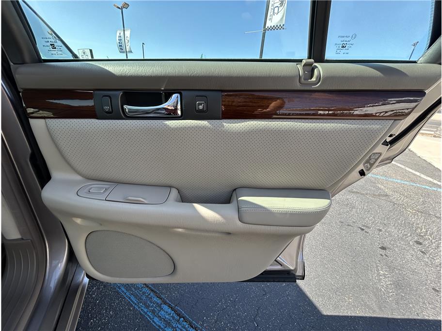 1998 Cadillac Seville STS - Photo 13