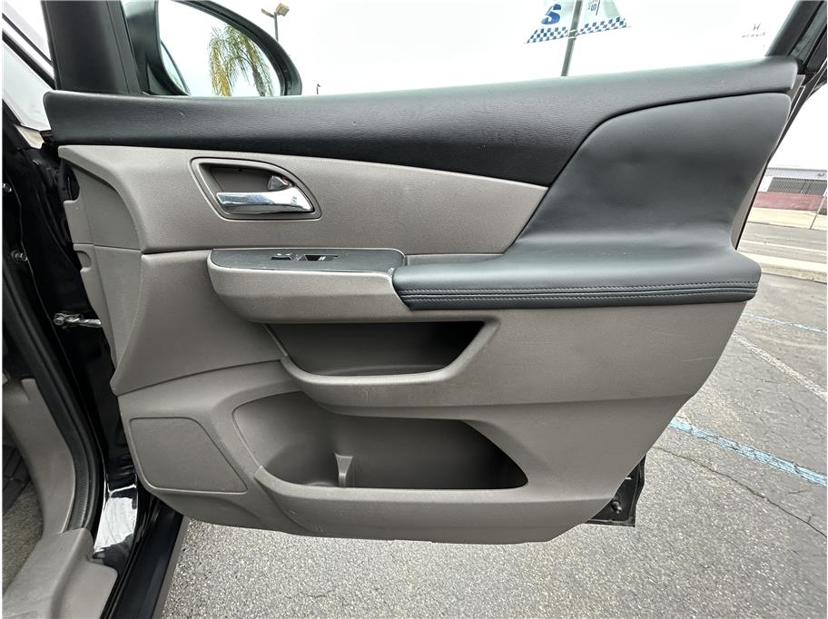 2017 Honda Odyssey EX-L - Photo 11